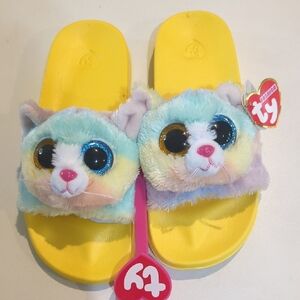 Ty Plush Cat Slippers with Yellow Soles